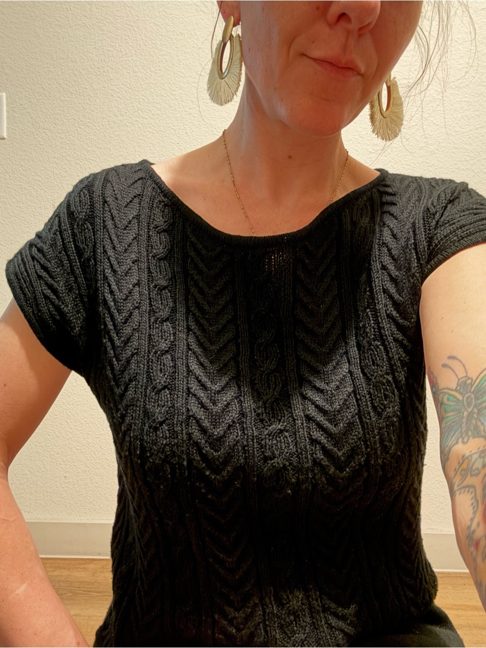 ANTONIO MELANI Black Knit Short Sleeve Top SMALL GUC 30%Wool
